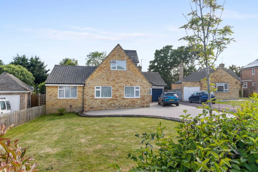 Images for Hawthylands Crescent, Hailsham, East Sussex