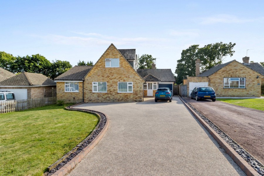 Images for Hawthylands Crescent, Hailsham, East Sussex