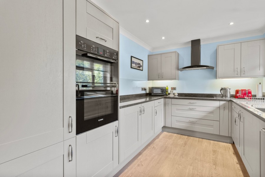 Images for Hawthylands Crescent, Hailsham, East Sussex