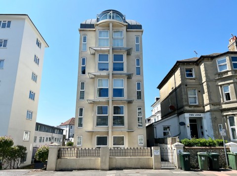 View Full Details for Compton Street, Eastbourne, East Sussex