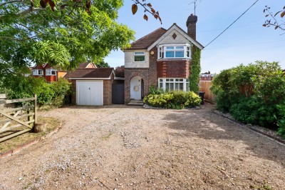 London Road, Hailsham, East Sussex