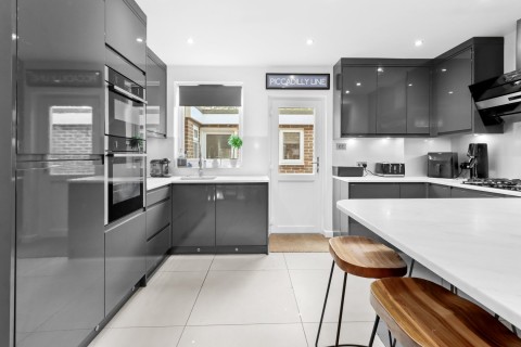 View Full Details for London Road, Hailsham, East Sussex