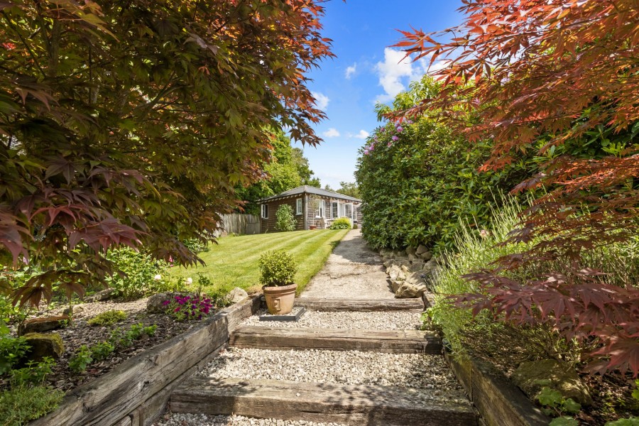 Images for Cross in Hand, Heathfield, East Sussex